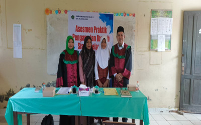 MIN 5 Kota Palangka Raya Gelar Asesmen Praktik Pengamalan Ibadah Murid Kelas VI