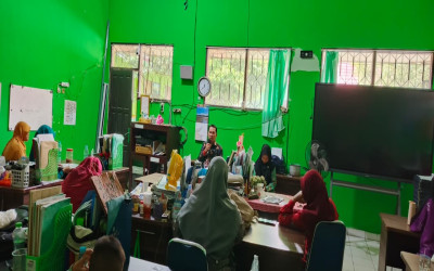 MIN 5 Kota Palangka Raya Gelar Rapat Pembahasan KMA 1503 Tahun 2025