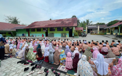 MIN 5 Kota Palangka Raya Perdana Melaksanakan Sholat Duha Berjamaah