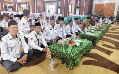 MIN 5 Palangka Raya Hadiri Maulid Nabi dan Motivasi Diri Bersama Coach Naqoy