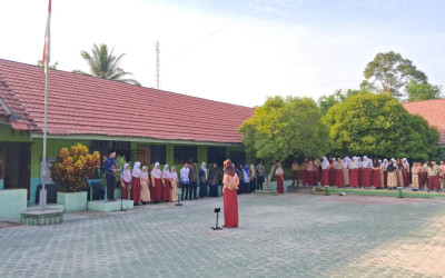 Upacara Peringatan Hari Anak Nasional, MIN 5 Palangka Raya, Lindungi, Sayangi, dan Buat Masa Depan Anak Cemerlang
