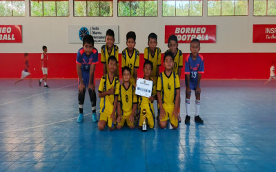 MIN 5 Kota Palangka Raya Juara 2 Turnamen Futsal Tingkat SD