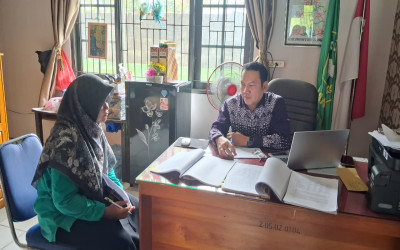 Supervisi Administrasi Guru MIN 5 Kota Palangka Raya Harus Paham Dengan Apa yang Dibuat