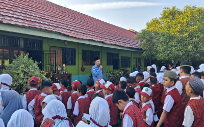 Peduli Korban Kebakaran, Kamad MIN 5 Palangka Raya Galang Sumbangan Kebakaran MI Darul Ulum