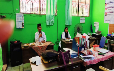 Pengawas Pembina Supervisi Guru MIN 5 Kota Palangka Raya