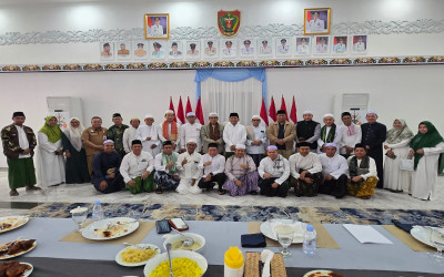 Pengurus NU Kalteng Sholat Subuh Bersama Gubernur