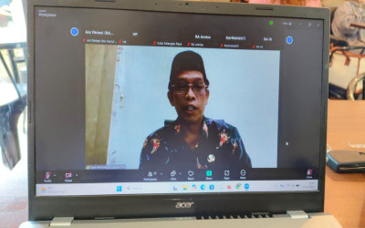 MIN 5 Kota Palangka Raya Ikuti Sosialisasi EMIS GTK Tahun 2026